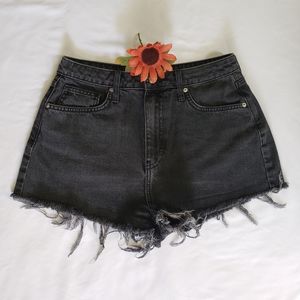 Forever 21 distressed shorts